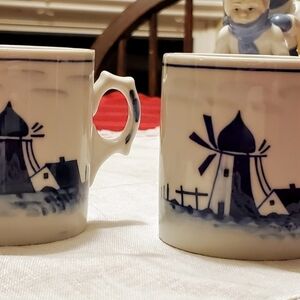 Charming Blue and White Windmill Coffee/Expresso Cups 1 Set